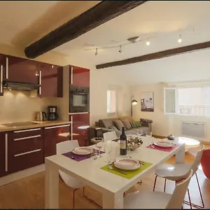  Appartement Renting - Colonna - Place In Old Town